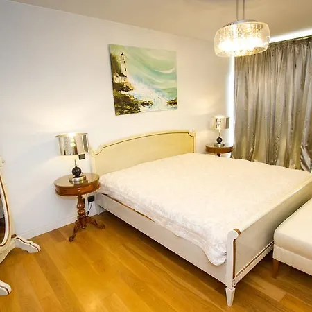 Villa Victoria *